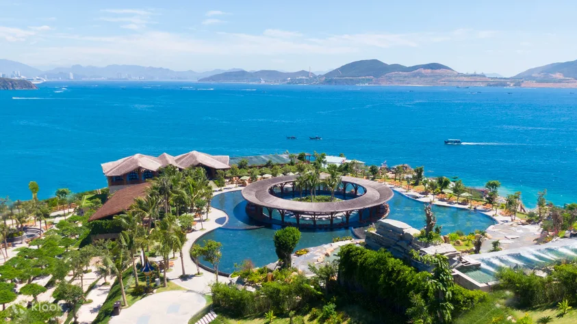 Du lịch Cam Ranh – Ninh Thuận – Nha Trang từ Hồ Chí Minh