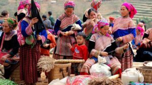Chợ Lào Lóng Sập Mộc Châu