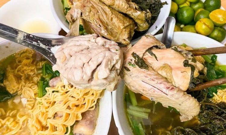 Mì gà tần Hà Nội - Món ngon Hà Nội