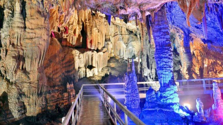 Hang động Lùng Khúy Khám phá Hà Giang