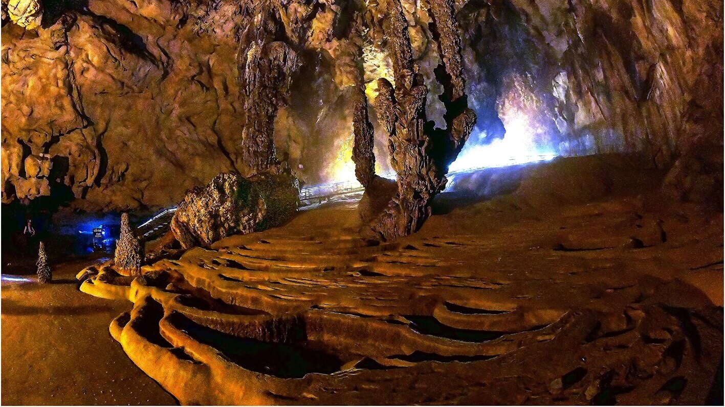 Động Ngườm Ngao Du lịch Cao Bằng