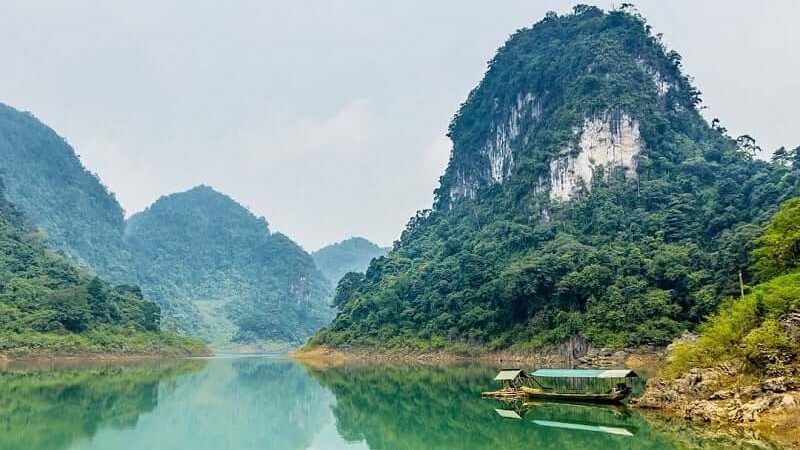 Hồ Thang Hen Du lịch Cao Bằng