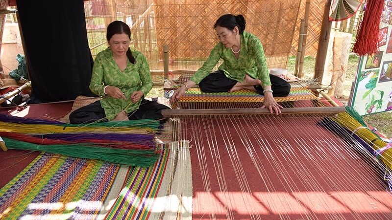 Làng chiếu Định Yên Du lịch Đồng Tháp